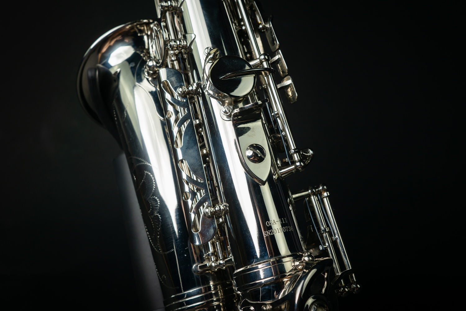 Overtone Alto Saxophone รุ่น  nickel plated OSA-111