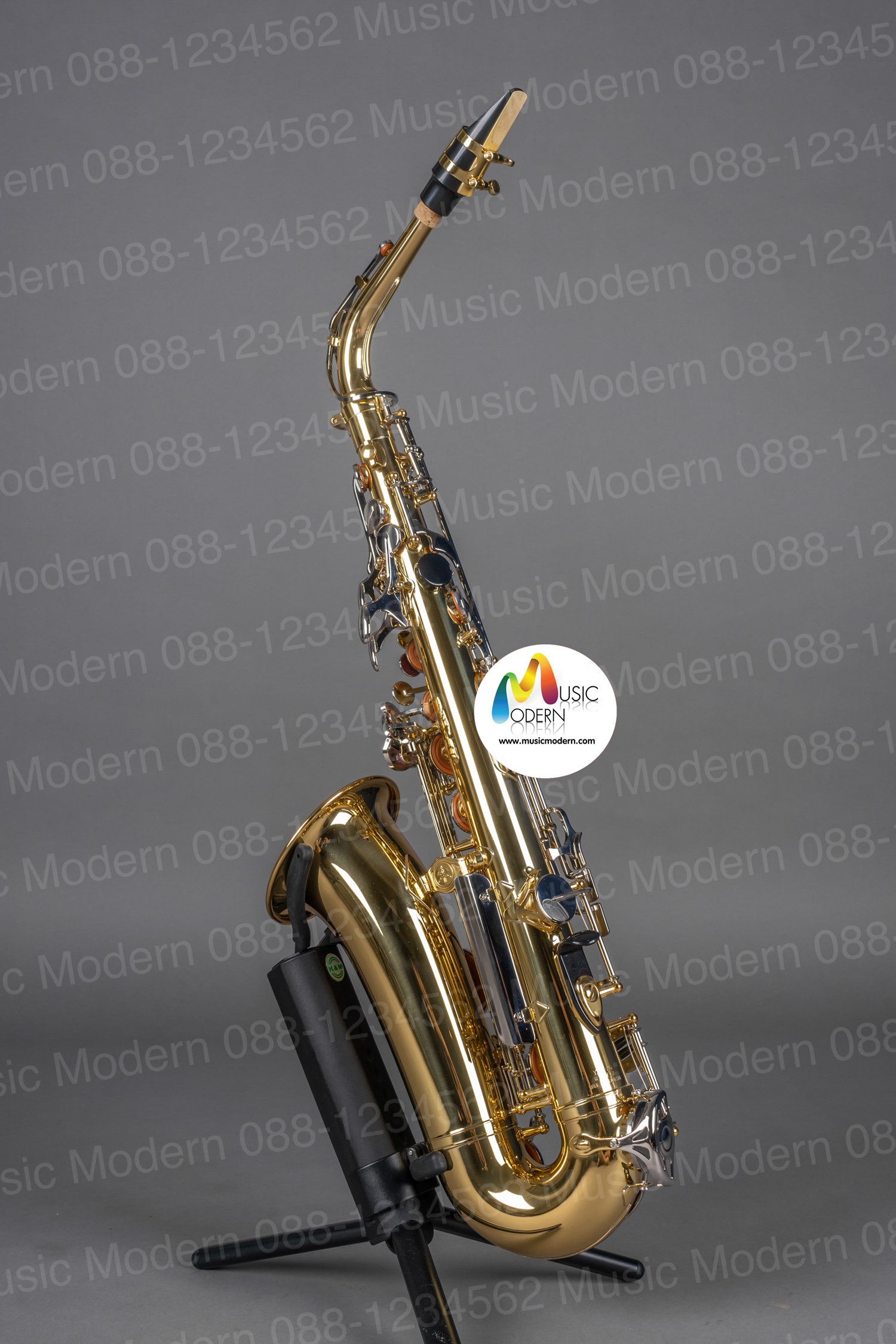 Yamaha Alto Saxophone YAS-26 